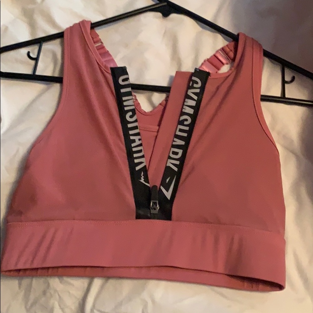 🚨SOLD🚨Gymshark Elevate Sports Bra (size S)